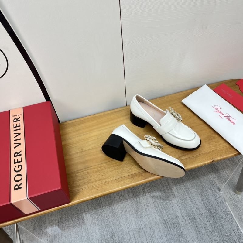 Roger Vivier Casual Shoes